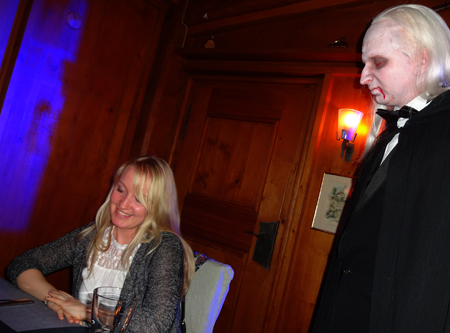 Grusel-Dinner auf Schloss Oberberg ropo Kulturonline.ch