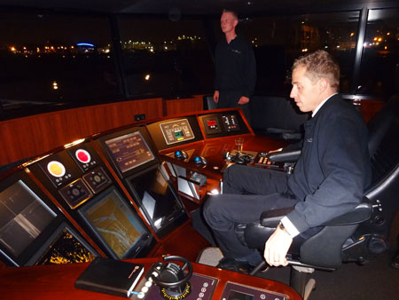 Brücke auf MS Antonio Bellucci Kulturonline.ch