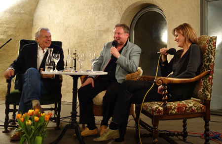 Persönlich im Hof zu Wil auf Kulturonline.ch