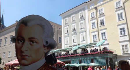 Salzburg Alter Markt Mozart ropo Kulturonline.ch