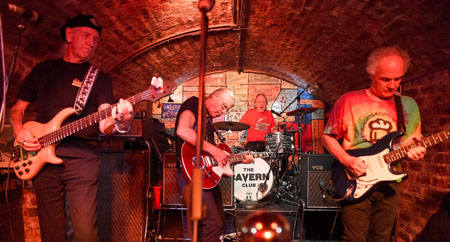 Les Sauterelles im legendären Cavern Club Liverpool Kulturonline.ch