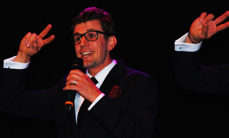 Thomas Gutweniger ist Mitglied bei der A cappella-Gruppe «à la quarte» Kulturonline.ch