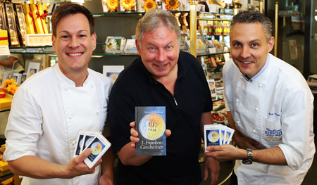 Schweizer Premiere in Wil SG: Confiserie Hirschy lanciert exklusive Schokolade mit Geschichten aus dem Buch «1-Franken-Geschichten» von Roland P. Poschung