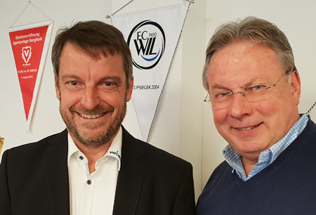 Maurice Weber Präsident FC Wil 1900 und Moderator Roland P. Poschung auf Kulturonline.ch