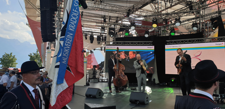 Thugauer Musik am Fête de Vigneros mit dem Musikverein Kradolf-Schönenberg und dem Dani Felder Trio auf Kulturonline.ch