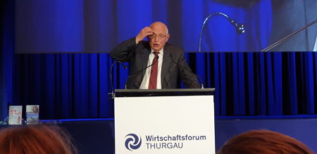 Günter Verheugen über das Weltgeschehen beim 23. Wirtschaftsforum Thurgau 2019. Kulturonline.ch