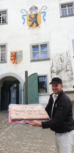 Hofstadl Gossau offerierte Jubiläumstorte 20. Persönlich im Hof zu Wil