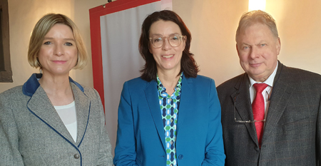 Persönlich im Hof zu Wil